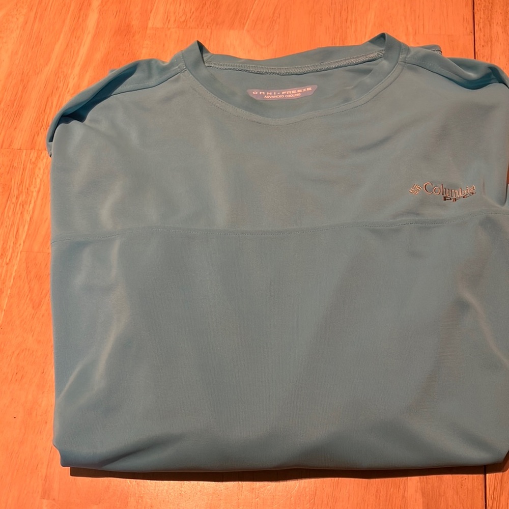 Columbia Men's Blue Jersey Shirt